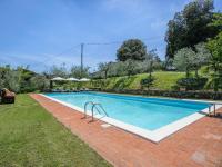 Bazén v ubytovaní Holiday Home Le Poggiole-1 by Interhome alebo v jeho blízkosti