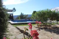 Basen w obiekcie Casa Rural Los Morales Ronda by CasaTuristica lub w pobliżu