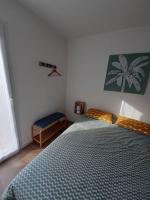 Posteľ alebo postele v izbe v ubytovaní Dune Blanche 300 m de l'Océan, appartement neuf 6 personnes