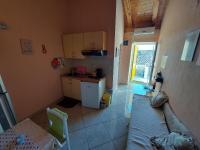 Kuchyňa alebo kuchynka v ubytovaní Apartments Vesna Murter