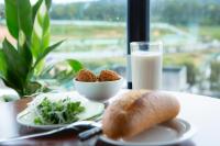 Đồ ăn tại/gần khách sạn