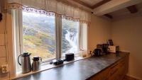 Nespecifikovaný výhled na hory nebo výhled na hory při pohledu z aparthotelu