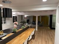Posedenie v ubytovaní Belle Maison Basque 12 Personnes