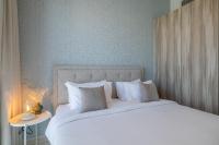 Postel nebo postele na pokoji v ubytování City View I 1 Bedroom Apartment I Golf Vita, Damac Hills