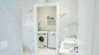 A bathroom at Morar Ourense