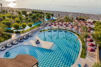 Esperos Palace Resort & Spaの敷地内または近くにあるプール