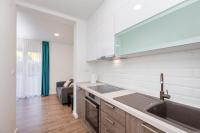 Kuchyňa alebo kuchynka v ubytovaní Seabreeze Apartments Cavtat