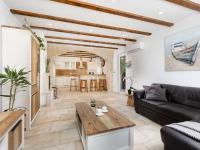 Posezení v ubytování Holiday Home Paesana Heritage House by Interhome