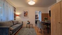 Posedenie v ubytovaní Apartament Czarna Owca - Grapa SUN & SNOW 667-494-631