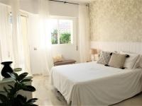 Postel nebo postele na pokoji v ubytování Luxury apartments Alamos beach Torremolinos - Costa Lago