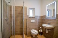 Koupelna v ubytování Apartmány Zaječák