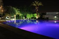 Bazén v ubytovaní Hotel Terranobile Metaresort alebo v jeho blízkosti