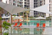 Expo Village Serviced Apartmentsの敷地内または近くにあるプール