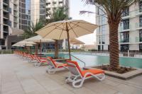 Expo Village Serviced Apartmentsの敷地内または近くにあるプール