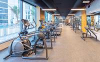 Expo Village Serviced Apartmentsにあるフィットネスセンターまたはフィットネス設備