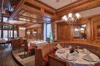 Restaurace v ubytování Mercure Sighisoara Binderbubi Hotel & Spa