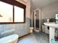Koupelna v ubytování Housing León La Imprenta