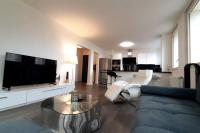 Plán poschodí v ubytovaní Spacious Apartment in Paris Place des Fetes