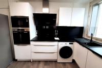 Plán poschodí v ubytovaní Spacious Apartment in Paris Place des Fetes