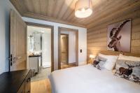 Posteľ alebo postele v izbe v ubytovaní Apartment Cervino Monriond Courchevel - by EMERALD STAY