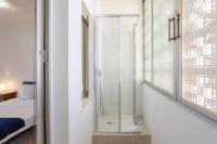 Kúpeľňa v ubytovaní Town center Apartment El Perello Valencia