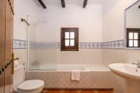 Koupelna v ubytování El Chorro Villas Casa Adelfa