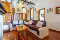 Posezení v ubytování El Chorro Villas Casa Adelfa