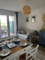 Posedenie v ubytovaní Very cosy apartment at 200 m from the beaches
