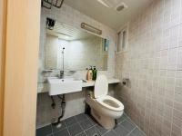 Olive hostel R(Residence)にあるバスルーム