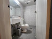 Olive hostel R(Residence)にあるバスルーム