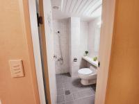 Olive hostel R(Residence)にあるバスルーム
