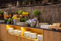 Jídlo v hotelu nebo okolí