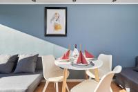 Posedenie v ubytovaní Family Apartment Szewska Market Square by Noclegi Renters