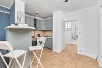 Kuchyňa alebo kuchynka v ubytovaní Family Apartment Szewska Market Square by Noclegi Renters