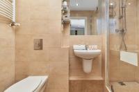 Kúpeľňa v ubytovaní Family Apartment Szewska Market Square by Noclegi Renters