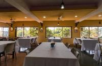 En restaurant eller et andet spisested på Saga Resort