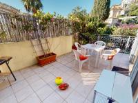 Balkón alebo terasa v ubytovaní Charmant 2 pièces avec terrasse, jardin et parking dans résidence avec piscine à Menton - FR-1-196-313