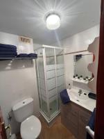 Koupelna v ubytování Apartamento Urb Oasis Park II Denia, las Marinas
