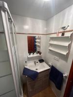 Koupelna v ubytování Apartamento Urb Oasis Park II Denia, las Marinas