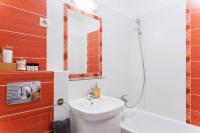 Kúpeľňa v ubytovaní Floral Apartment - NEW in town