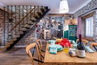 Plán poschodí v ubytovaní Rustic Cozy house Pupy