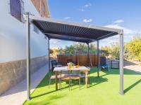 Patio lub wspólna przestrzeń na świeżym powietrzu w obiekcie Cubo's Villa Ainhoa