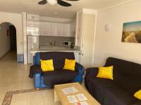 Kuchyň nebo kuchyňský kout v ubytování Apartment 5A1, Victoria Court 1, Avenida Londres 6, Los Cristianos, 38650, Tenerife