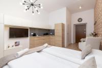 Posteľ alebo postele v izbe v ubytovaní Beautiful Apartments Kraków Dietla by Noclegi Renters