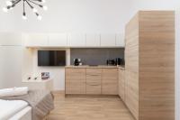 Kuchyňa alebo kuchynka v ubytovaní Beautiful Apartments Kraków Dietla by Noclegi Renters