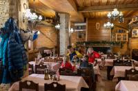 Hostia v ubytovaní Ski & Wellness Residence Družba
