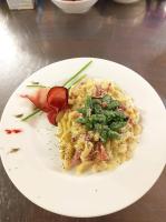 Jídlo v hotelu nebo okolí