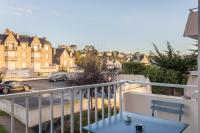 Balkon lub taras w obiekcie Le Sextant - Piscine partagée et parking privé