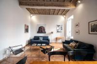 A seating area at Artsy and elegant apartment near Pantheon