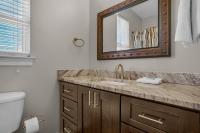Ein Badezimmer in der Unterkunft Destiny Beach Villas #20A